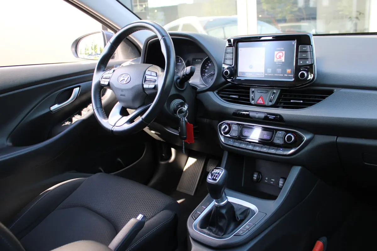 1.0 T-GDI Comfort | Achteruitrijcamera | Airco (automatisch) | Navigatiesysteem full map