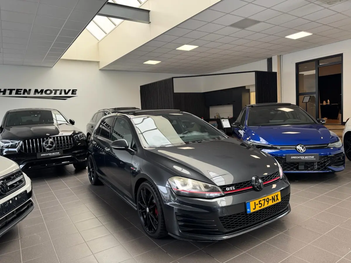 2.0 TSI GTI / pano / Keyless /