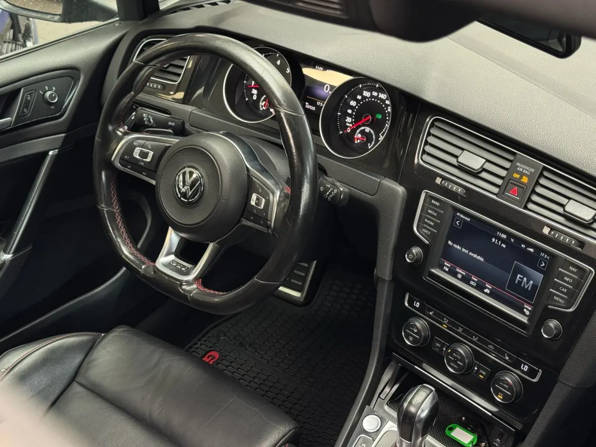 2.0 TSI GTI / pano / Keyless /