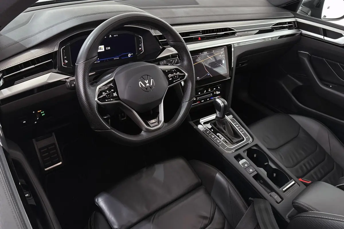 1.4 TSI eHybrid R-Line Business+ SOH 97% Panoramadak Leder Stoelverwarming