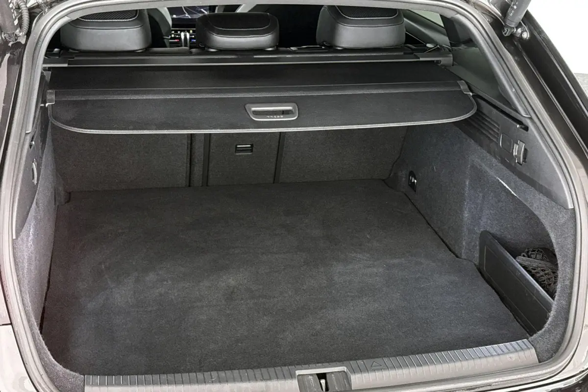 1.4 TSI eHybrid R-Line Business+ SOH 97% Panoramadak Leder Stoelverwarming