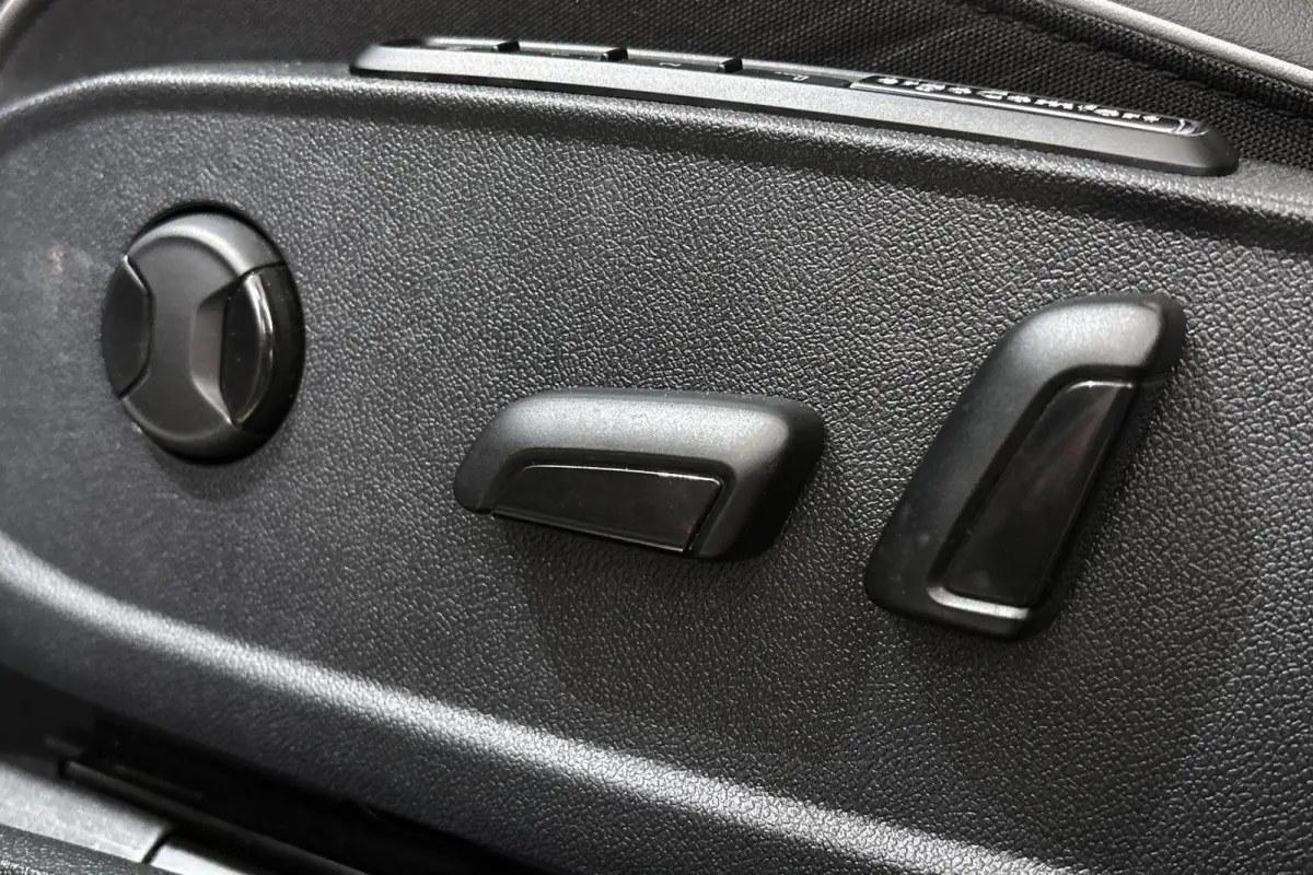 1.4 TSI eHybrid R-Line Business+ SOH 97% Panoramadak Leder Stoelverwarming