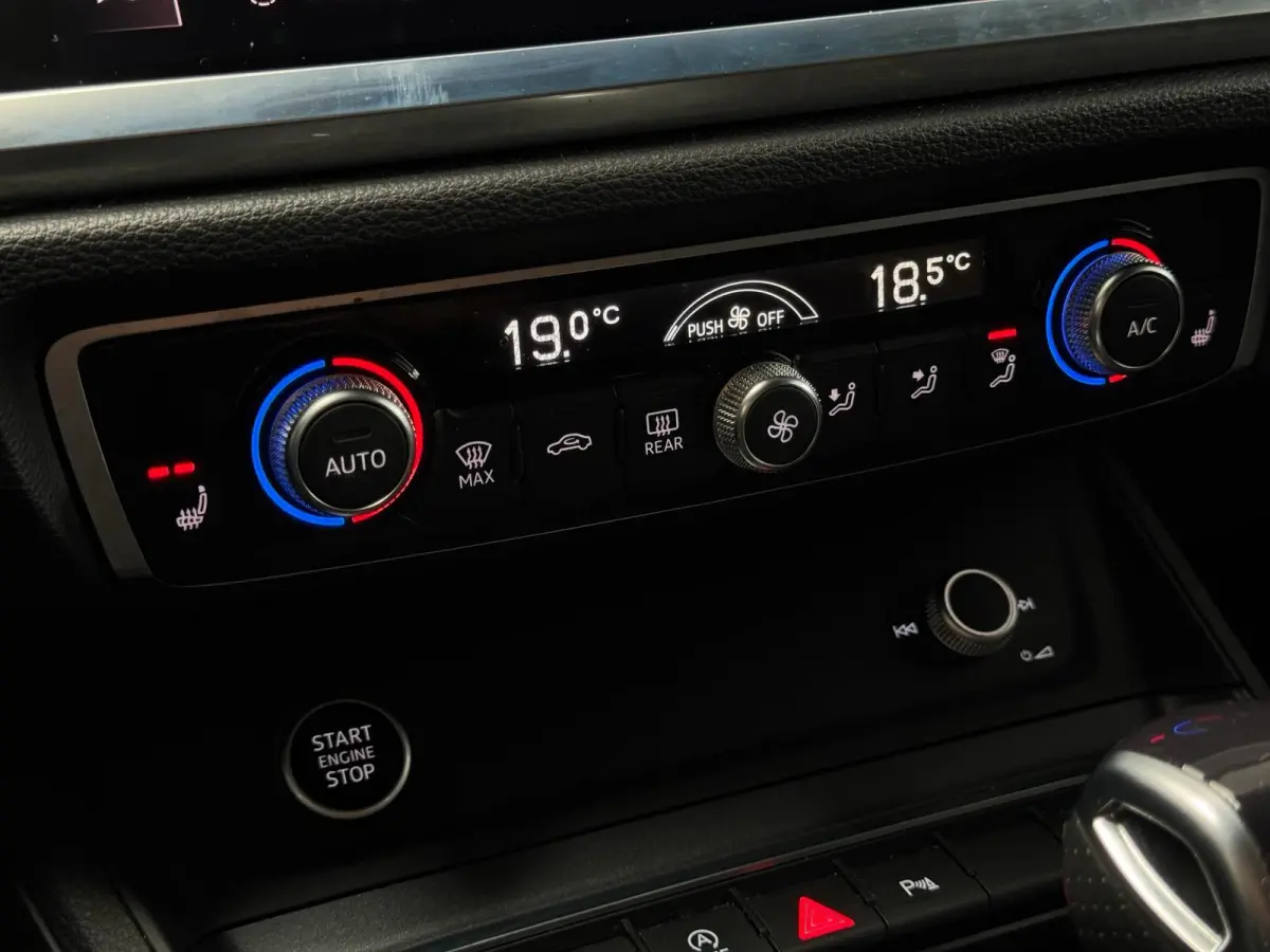 40 TFSI quattro S-line / Pano / Keyless / 360 cam