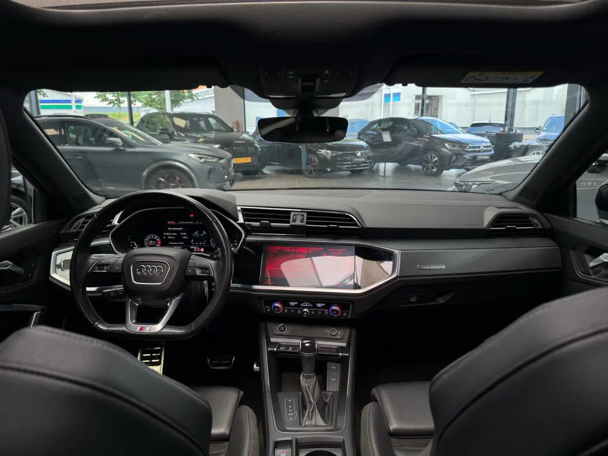 40 TFSI quattro S-line / Pano / Keyless / 360 cam