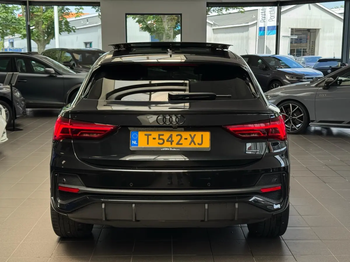 40 TFSI quattro S-line / Pano / Keyless / 360 cam
