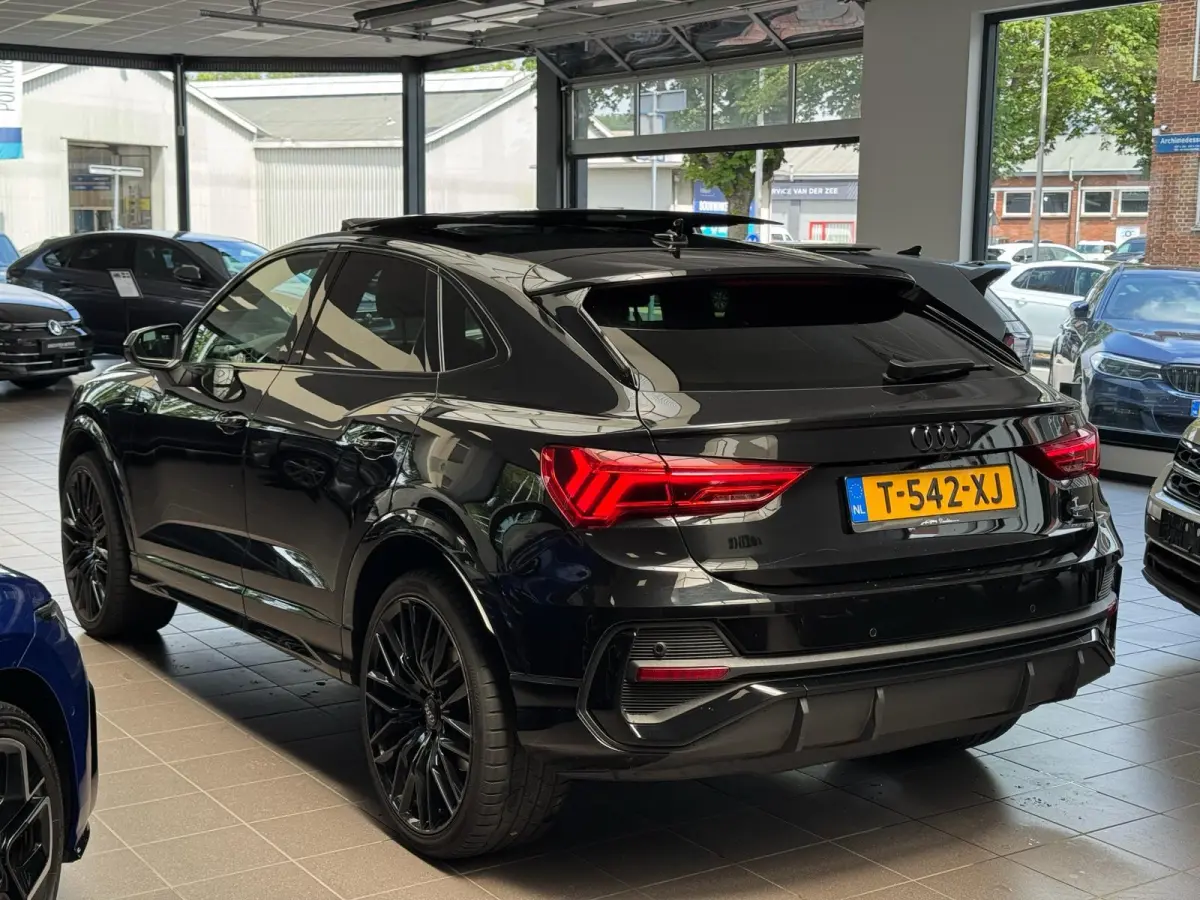 40 TFSI quattro S-line / Pano / Keyless / 360 cam
