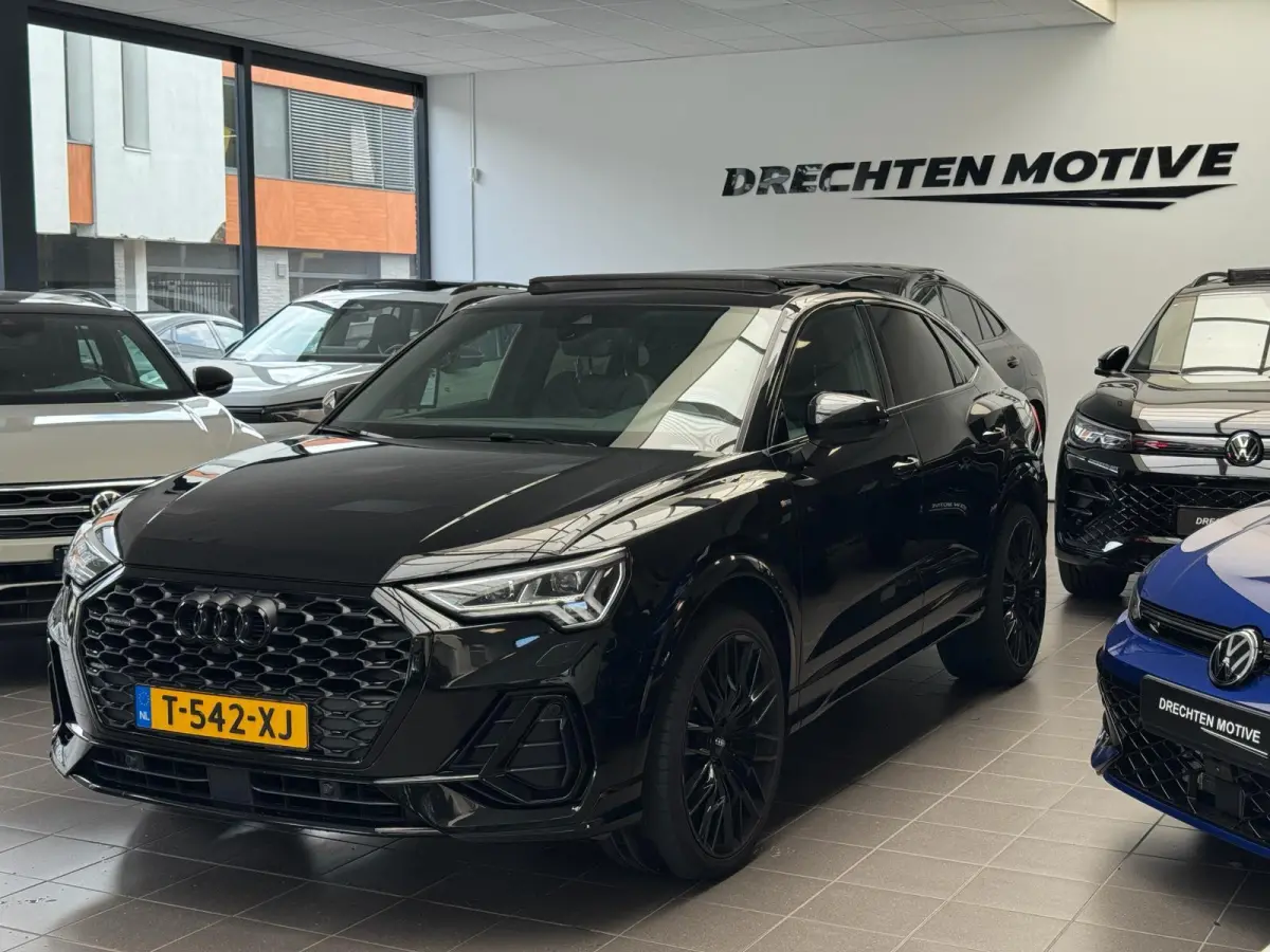 40 TFSI quattro S-line / Pano / Keyless / 360 cam