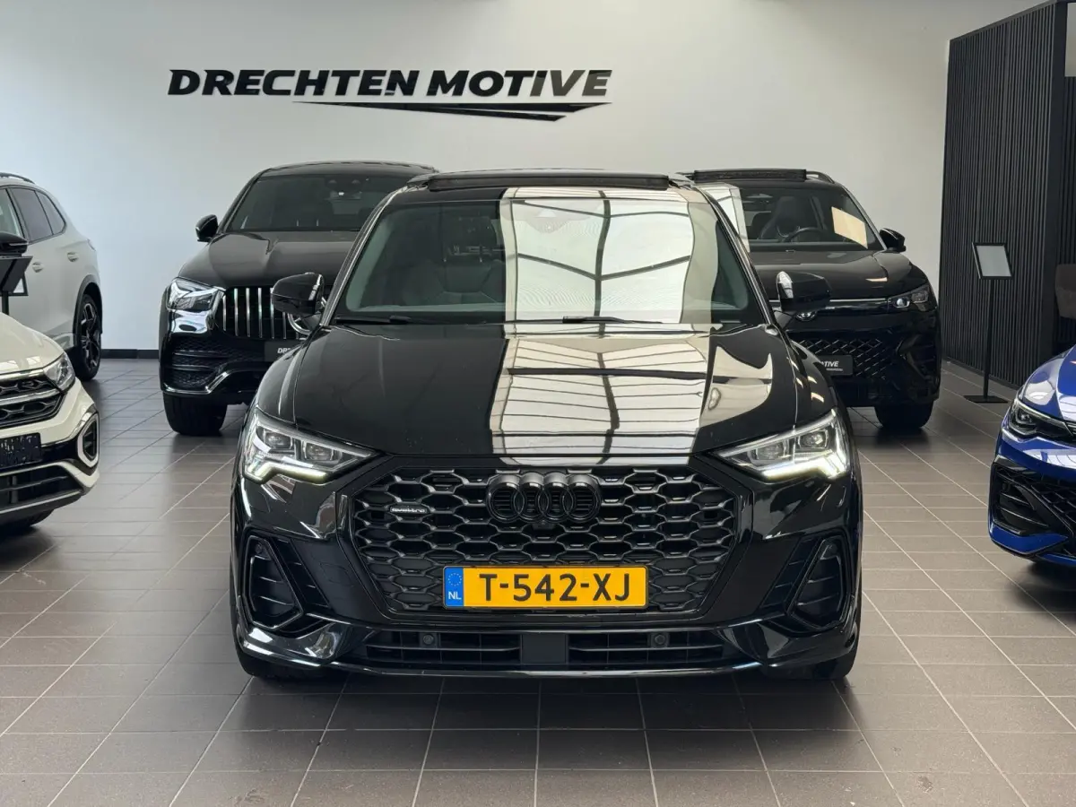 40 TFSI quattro S-line / Pano / Keyless / 360 cam