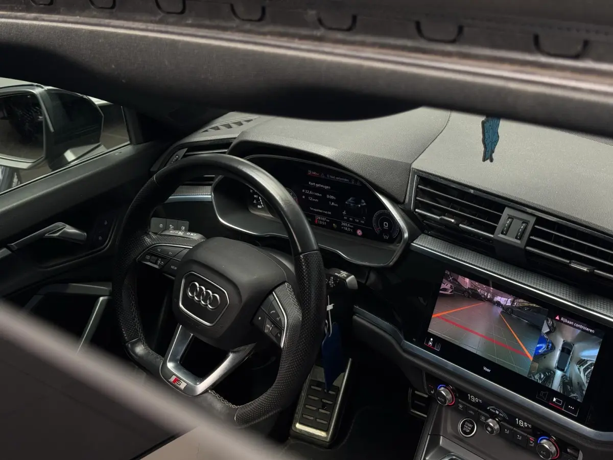 40 TFSI quattro S-line / Pano / Keyless / 360 cam
