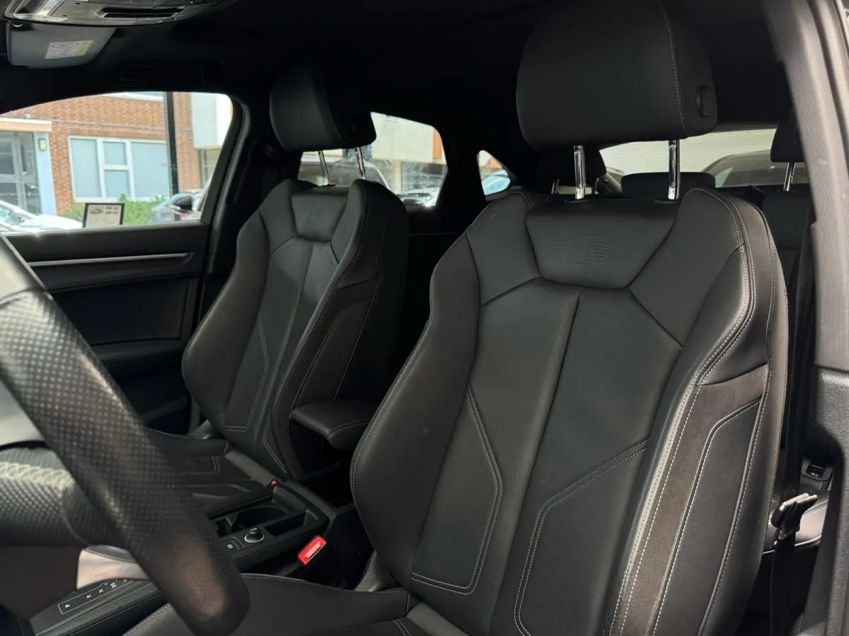 40 TFSI quattro S-line / Pano / Keyless / 360 cam