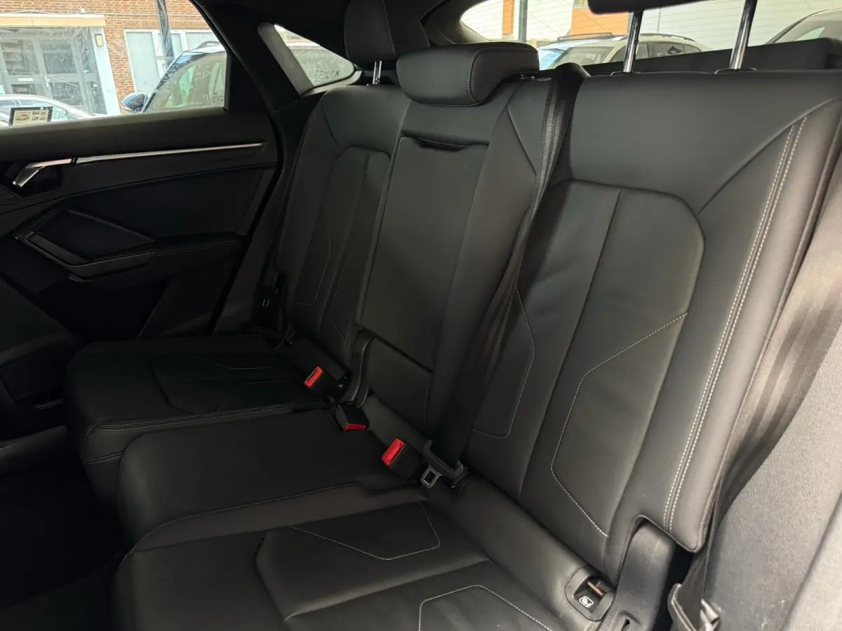 40 TFSI quattro S-line / Pano / Keyless / 360 cam