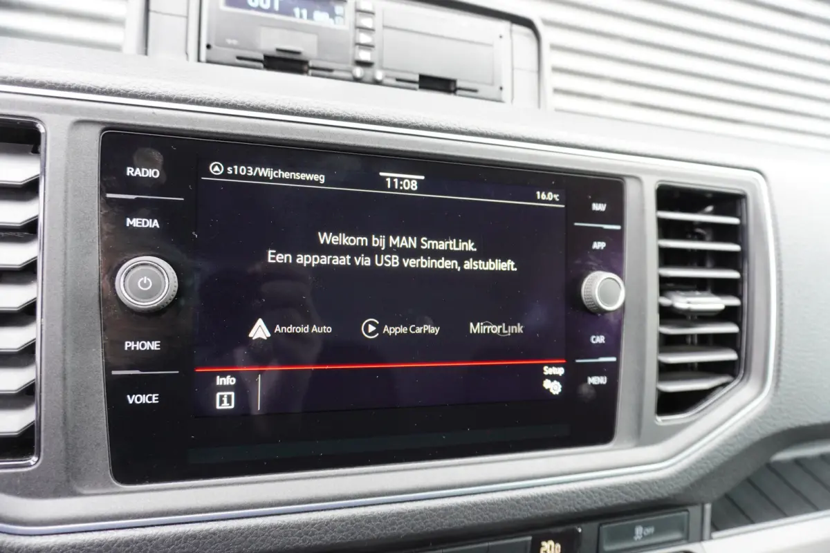 6.180 180pk Automaat 5500kg koelwagen Thermo King Vleeshaken Lift Luchtvering Apple Carplay Navigatie Camera