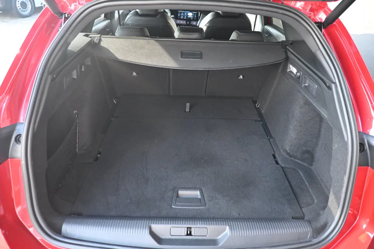 1.2 Hybrid 145 e-DCS6 GT Tot 8 Jaar Garantie! | 360 Camera | Adaptive Cruise | Dodehoek-Detectie | LED-Matrix | Sfeerverlichting | !!