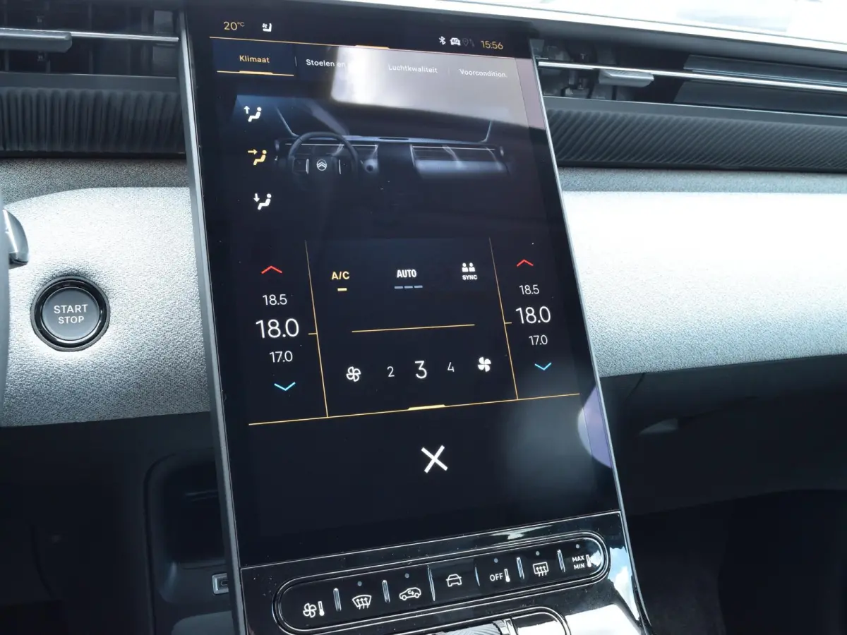 Business Comfort Range 74 kWh | 520 KM WLTP | PANORAMISCH SCHUIF-KANTELDAK | AMBIANCE HYPE GREY | WARMTEPOMP | PACK TECHNO |