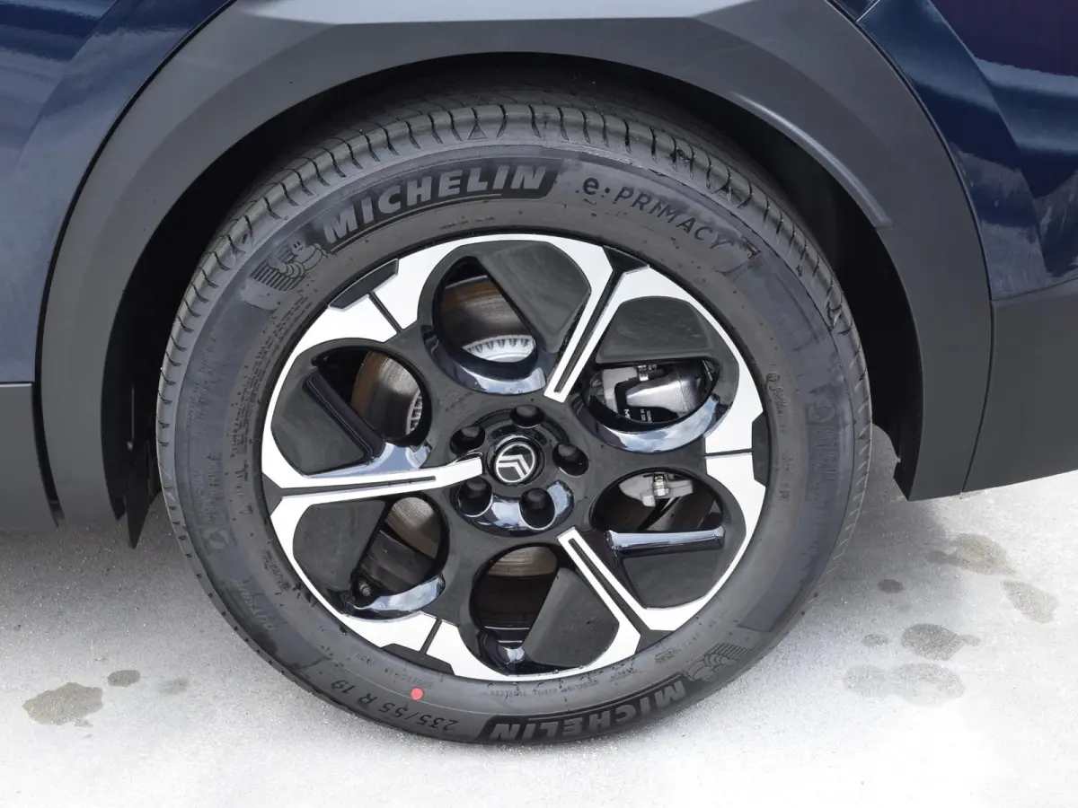 Business Comfort Range 74 kWh | 520 KM WLTP | PANORAMISCH SCHUIF-KANTELDAK | AMBIANCE HYPE GREY | WARMTEPOMP | PACK TECHNO |