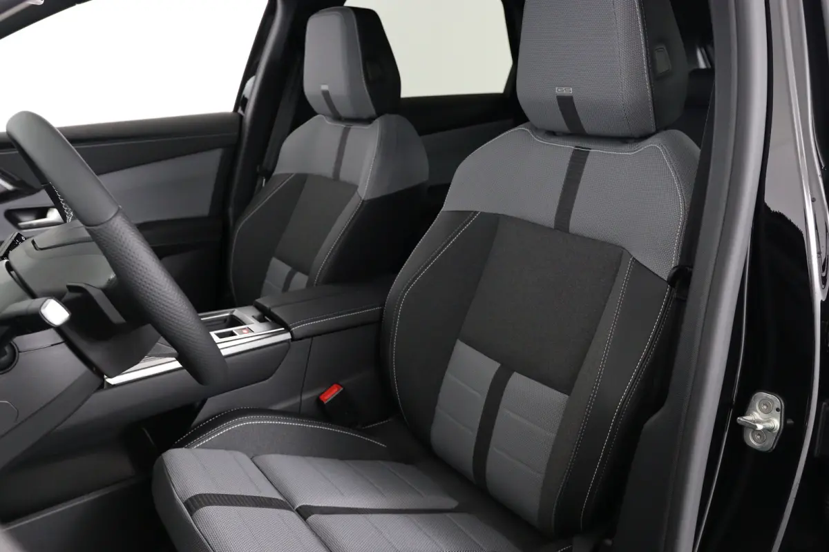 1.6 Turbo Plug-in-Hybrid GS | Panoramadak | Trekhaak afn | Camera | Stoel-/stuurverwarming | Climate Control | Keyless | Adaptive Cruise | Comfort Stoelen