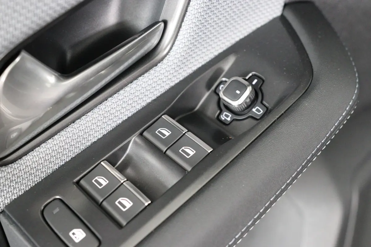 1.6 Turbo Plug-in-Hybrid GS | Panoramadak | Trekhaak afn | Camera | Stoel-/stuurverwarming | Climate Control | Keyless | Adaptive Cruise | Comfort Stoelen