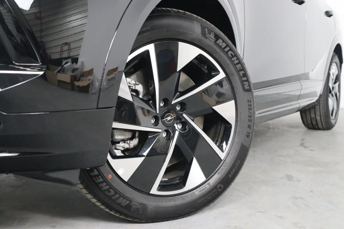 1.6 Turbo Plug-in-Hybrid GS | Panoramadak | Trekhaak afn | Camera | Stoel-/stuurverwarming | Climate Control | Keyless | Adaptive Cruise | Comfort Stoelen