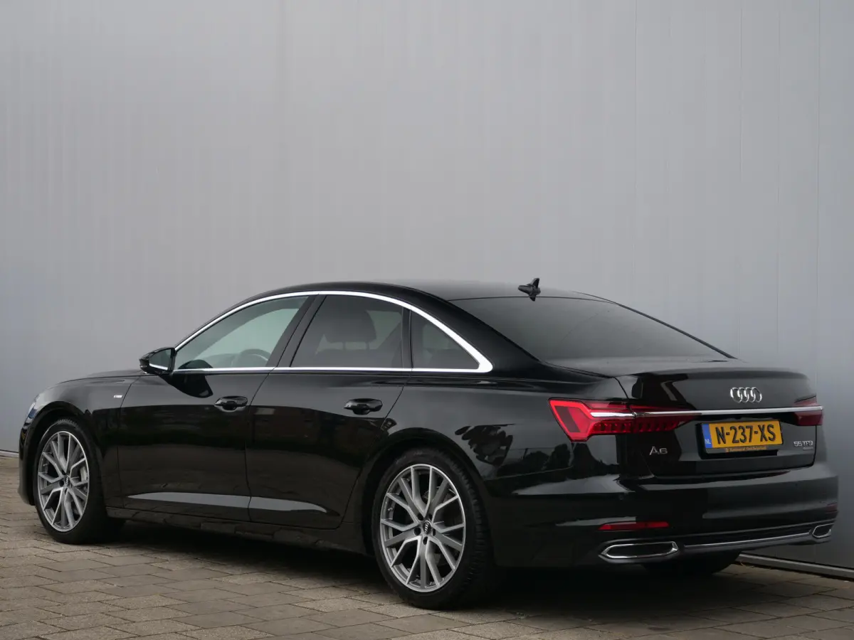 55 TFSI quattro Sport S line edition 20 Inch / LED / Leder / Camera