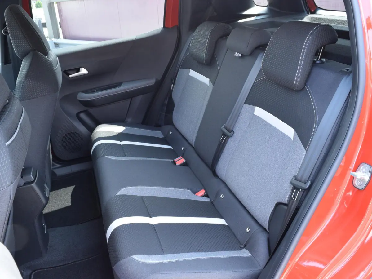 GS 44 kWh | 320 KM WLTP | CLIMATE CONTROL | PARKEERSENSOREN MET CAMERA | CRUISE CONTROL | NAVI |  CARPLAY |