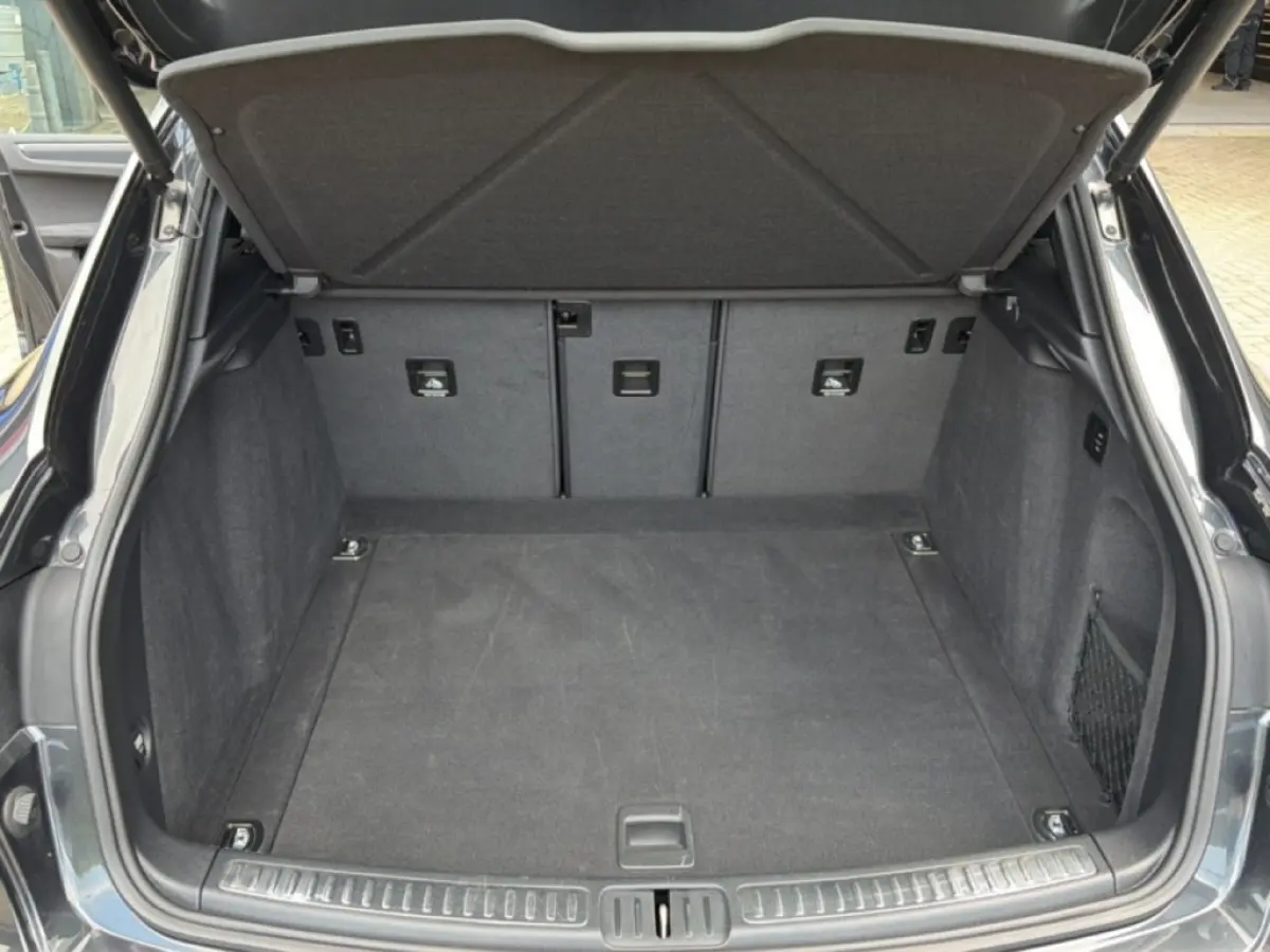 3.0 GTS PANO-DAK/CAMERA/ELEK-KLEP/LEDER-ALCAN/ACC/MEMORY/BOSE/STOELVERW