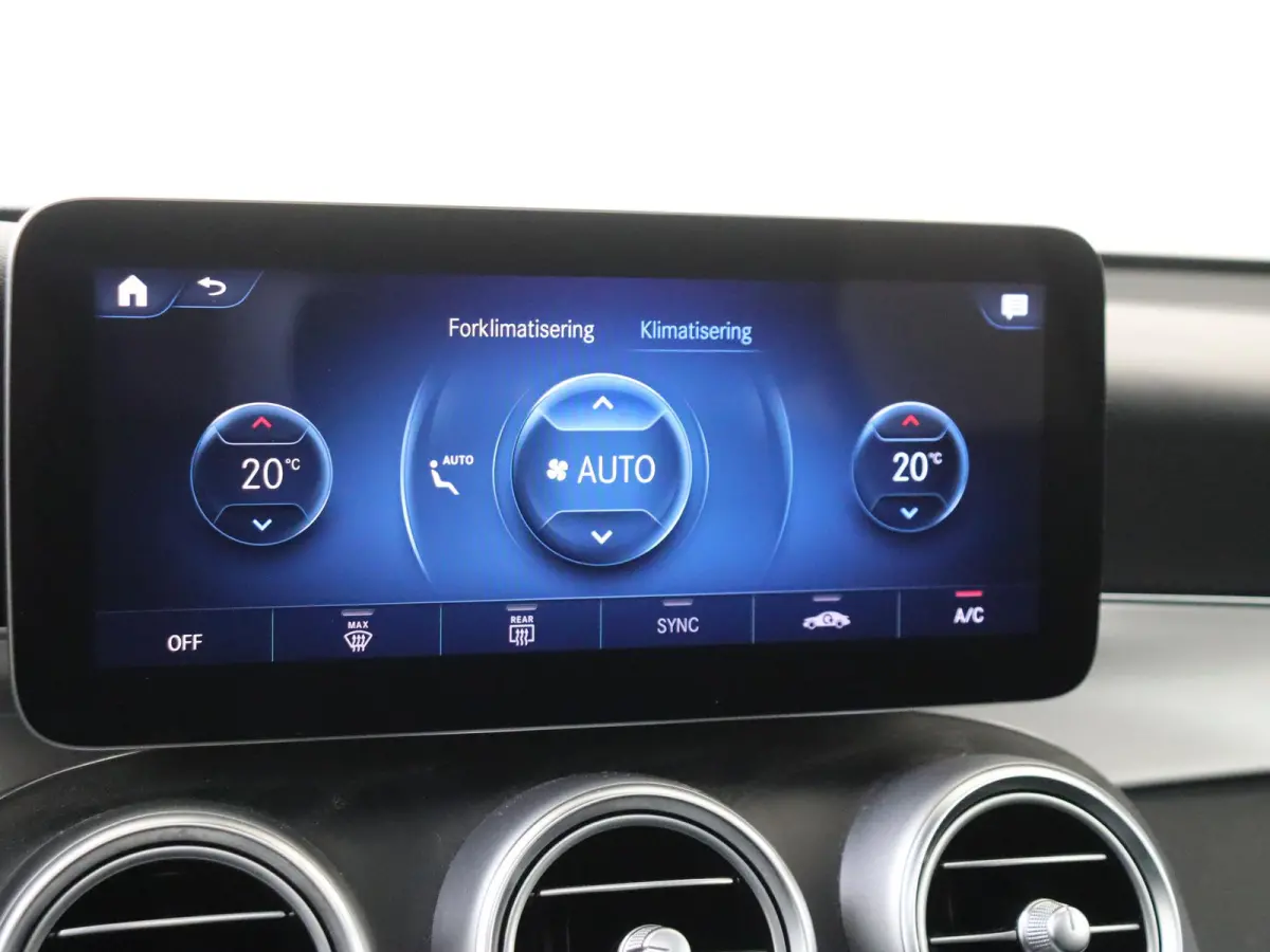 300e 4MATIC Business Solution AMG / Panorama-dak / Burmester / Night-Pakket / 360Graden-Camera /