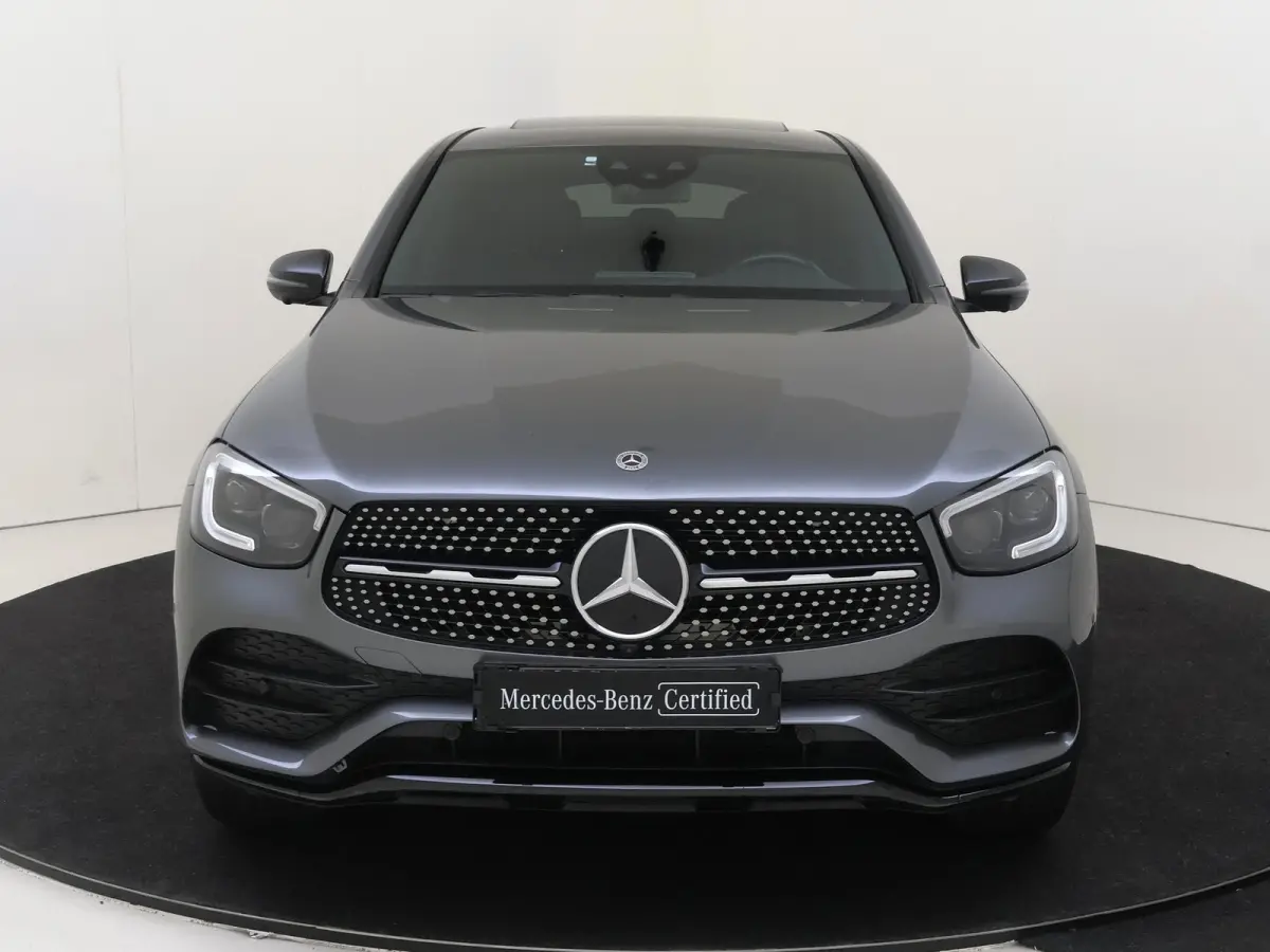 300e 4MATIC Business Solution AMG / Panorama-dak / Burmester / Night-Pakket / 360Graden-Camera /