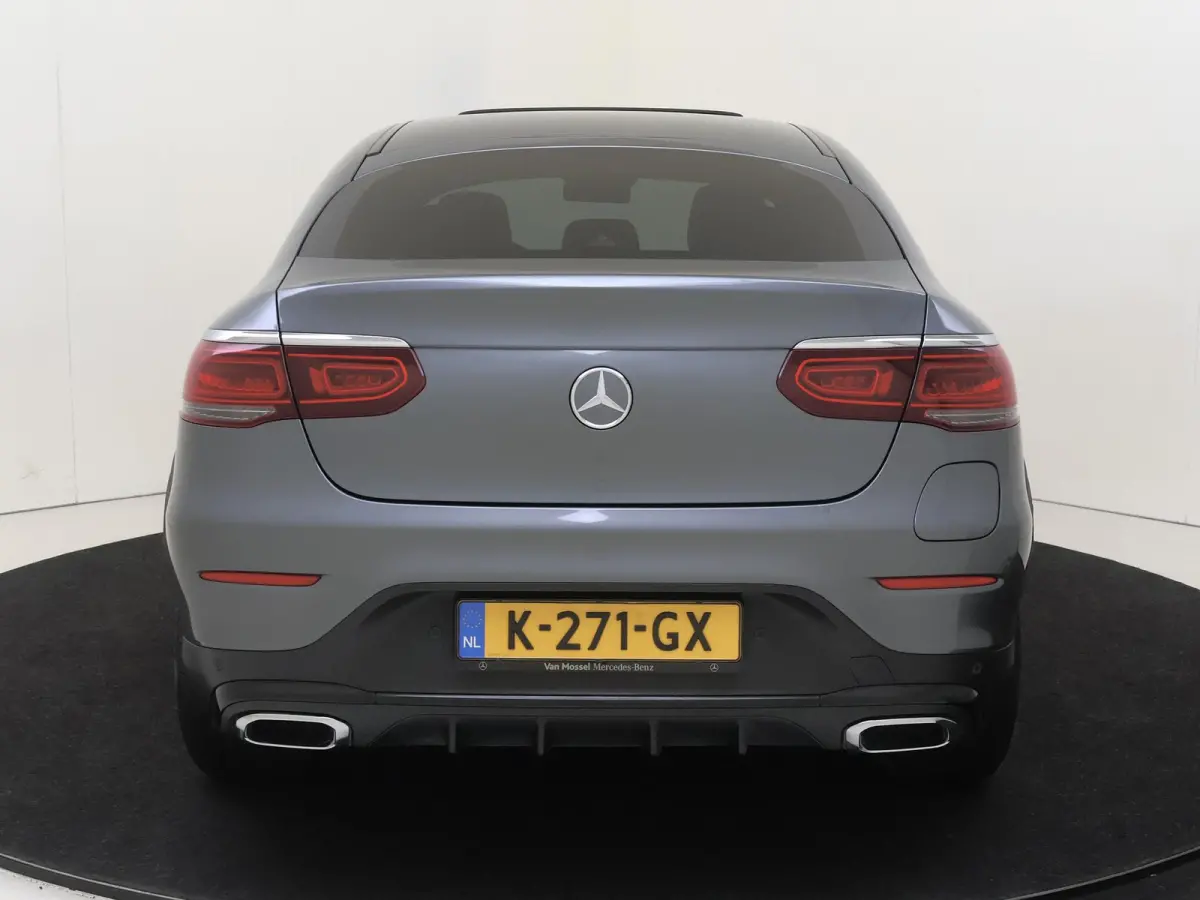 300e 4MATIC Business Solution AMG / Panorama-dak / Burmester / Night-Pakket / 360Graden-Camera /