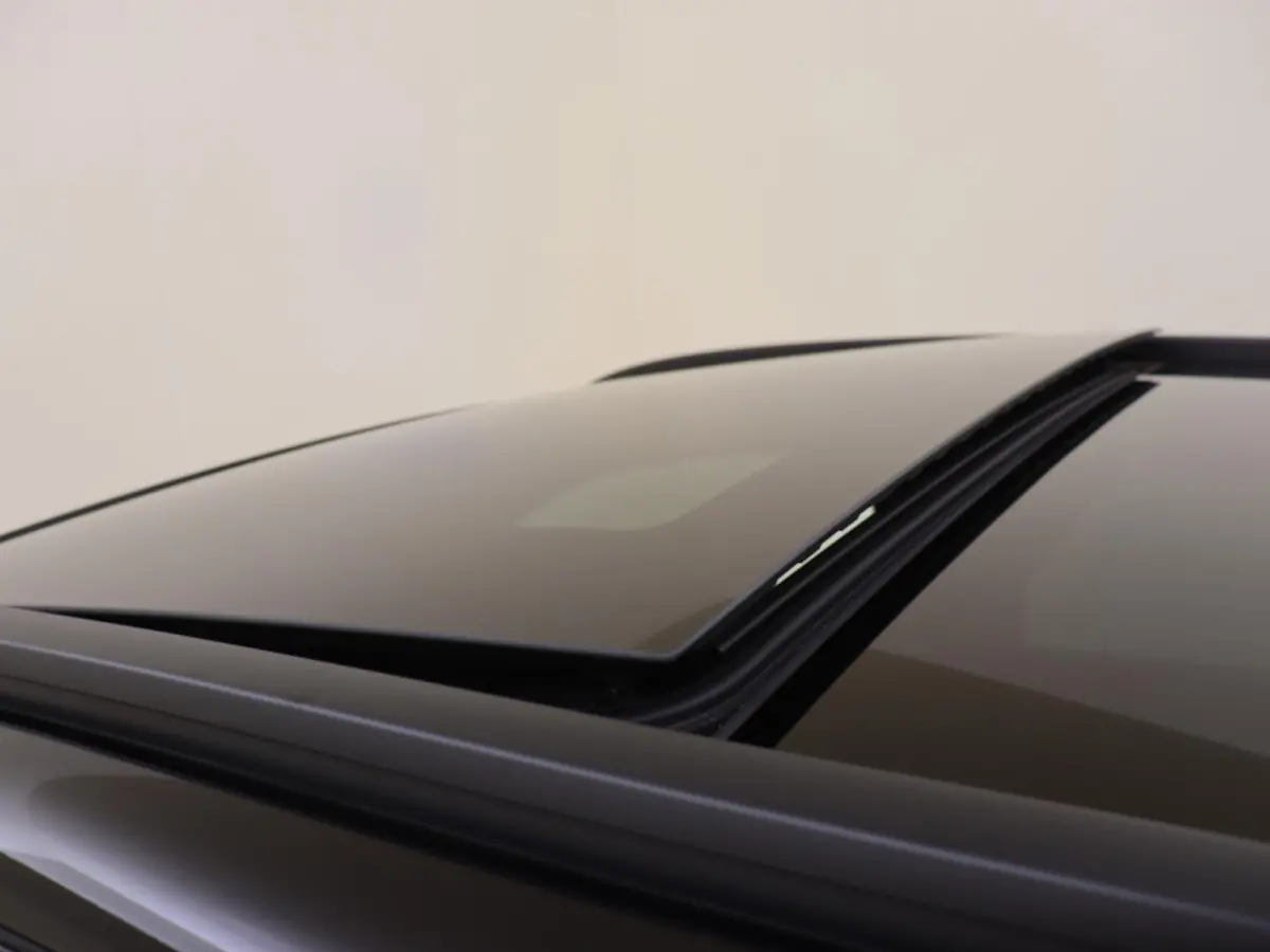 400e 4MATIC AMG Line Panoramadak / Luchtvering / Achterasbesturing / Memory / Head-up / 360 Camera / Treeplanken