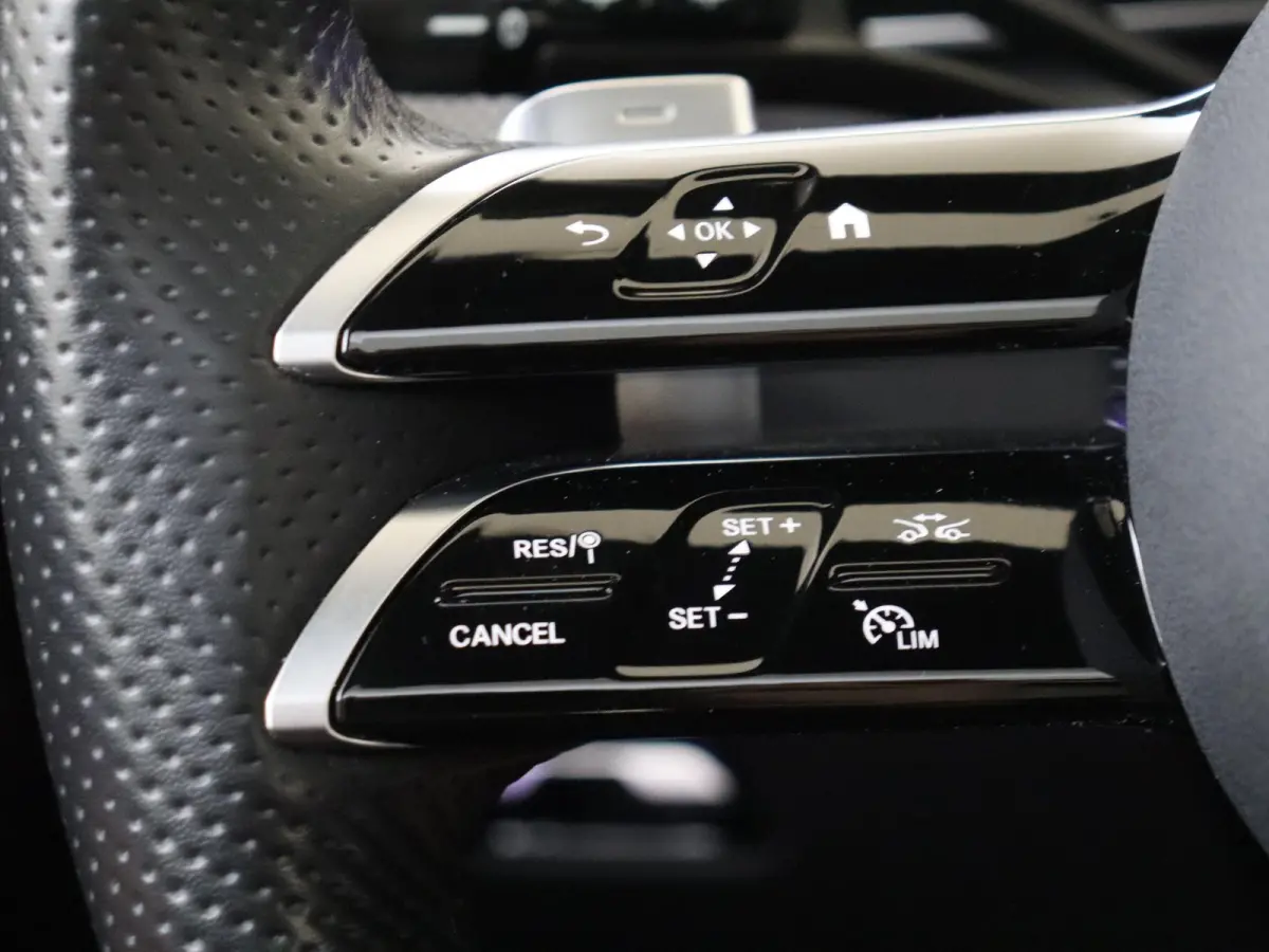 400e 4MATIC AMG Line Panoramadak / Luchtvering / Achterasbesturing / Memory / Head-up / 360 Camera / Treeplanken