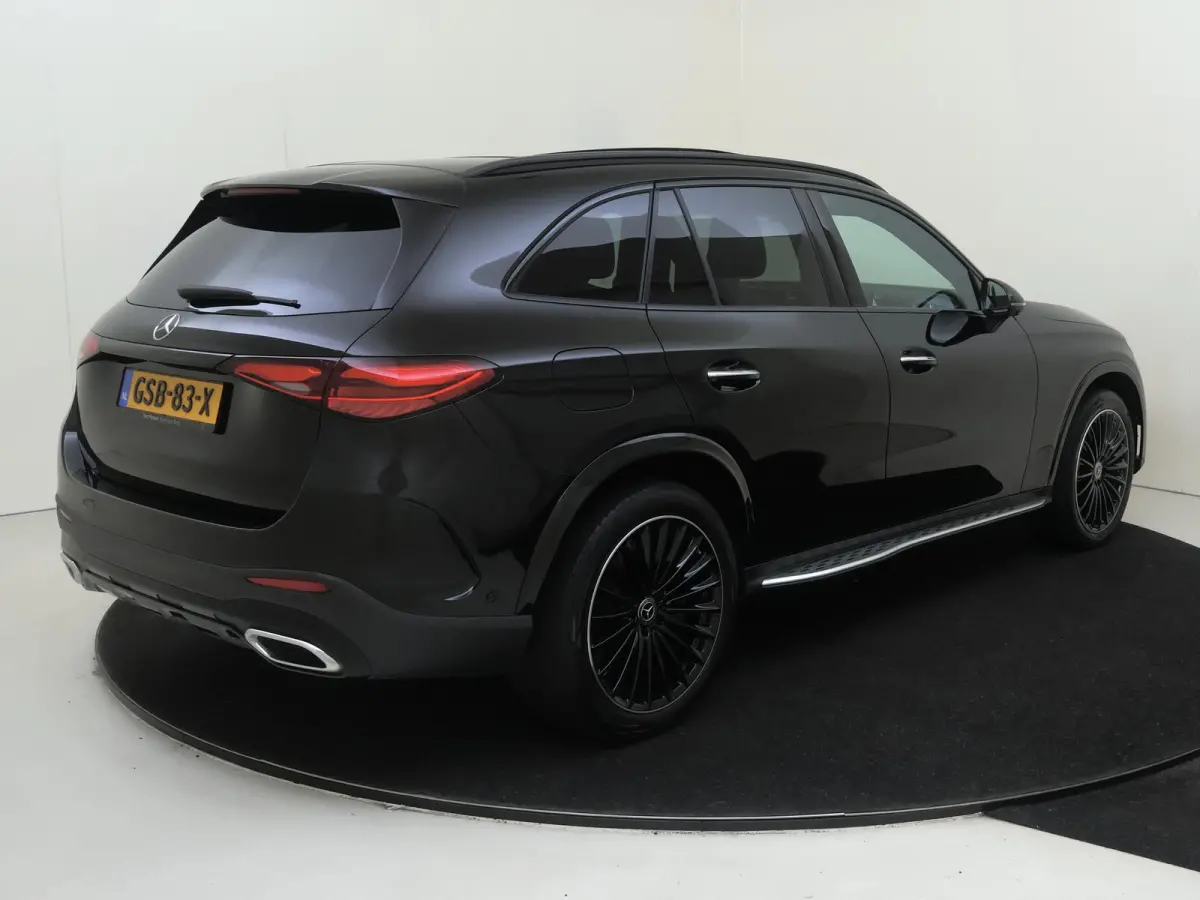 400e 4MATIC AMG Line Panoramadak / Luchtvering / Achterasbesturing / Memory / Head-up / 360 Camera / Treeplanken