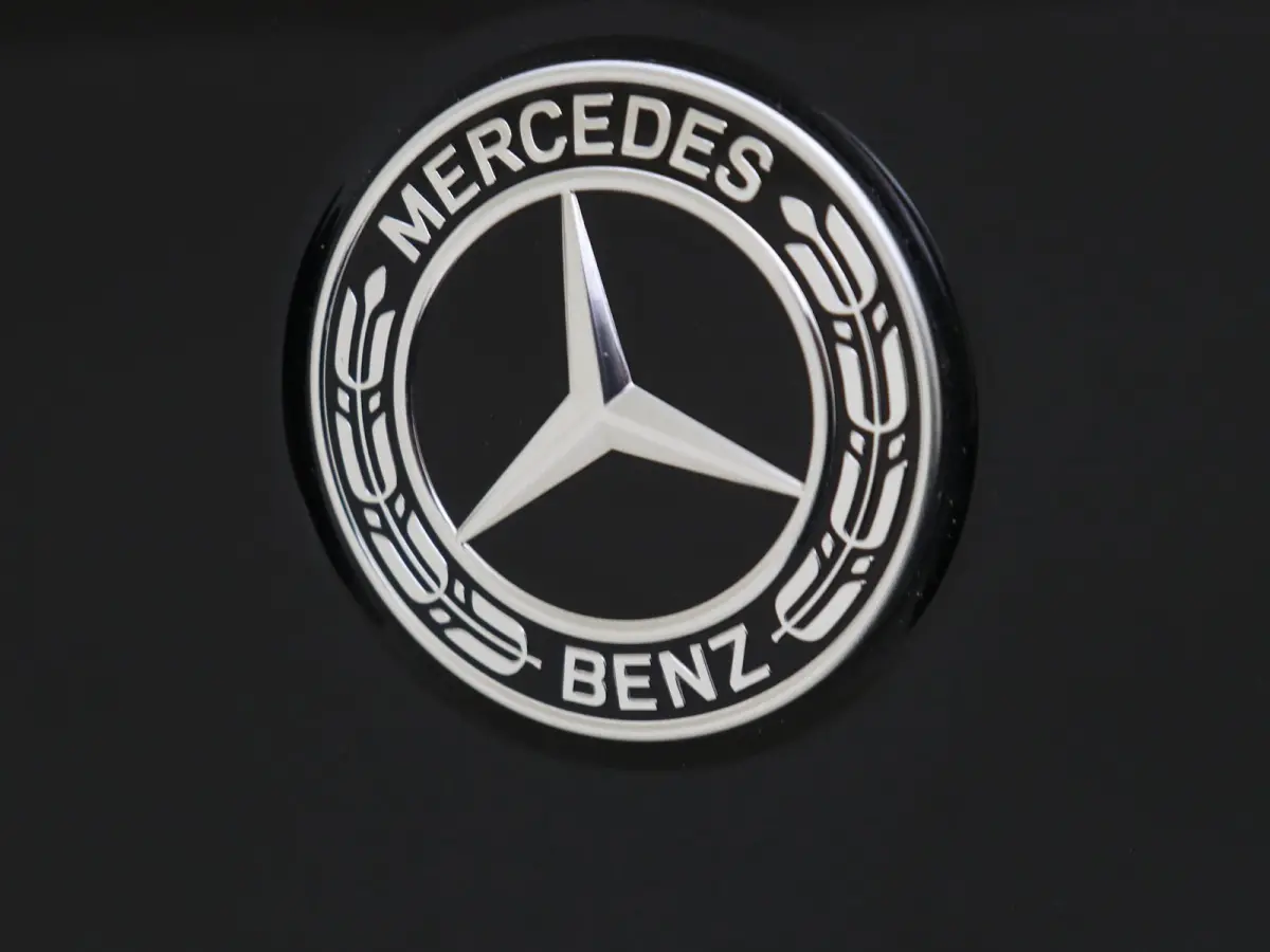400e 4MATIC AMG Line Panoramadak / Luchtvering / Achterasbesturing / Memory / Head-up / 360 Camera / Treeplanken