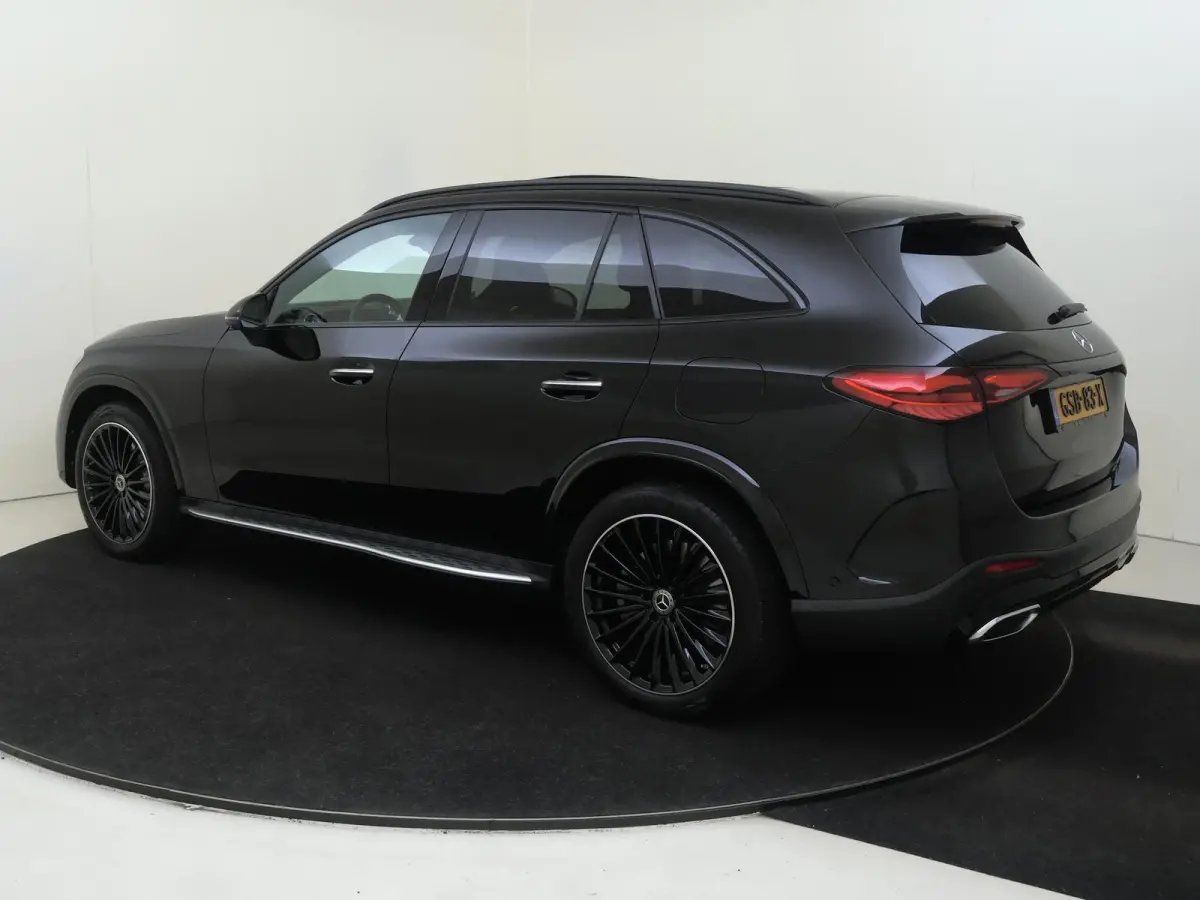 400e 4MATIC AMG Line Panoramadak / Luchtvering / Achterasbesturing / Memory / Head-up / 360 Camera / Treeplanken