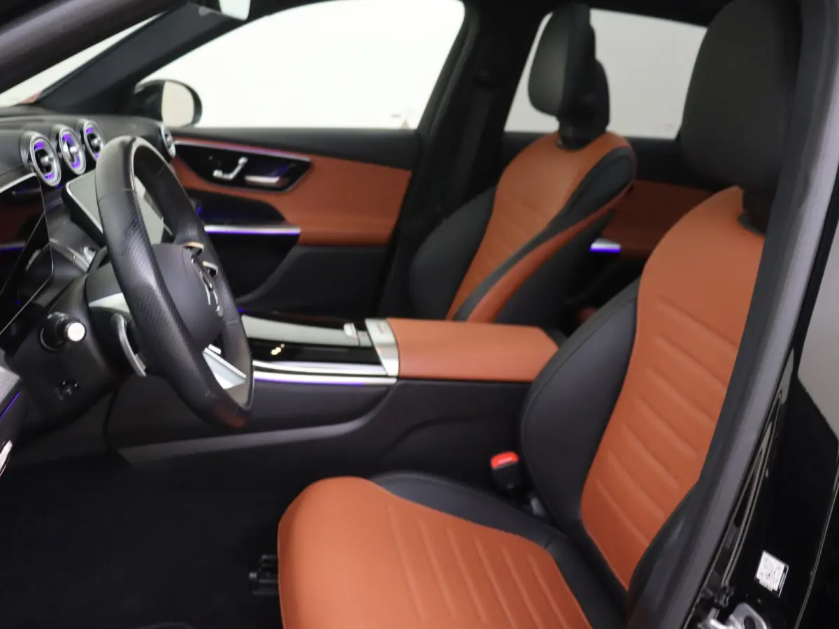 400e 4MATIC AMG Line Panoramadak / Luchtvering / Achterasbesturing / Memory / Head-up / 360 Camera / Treeplanken