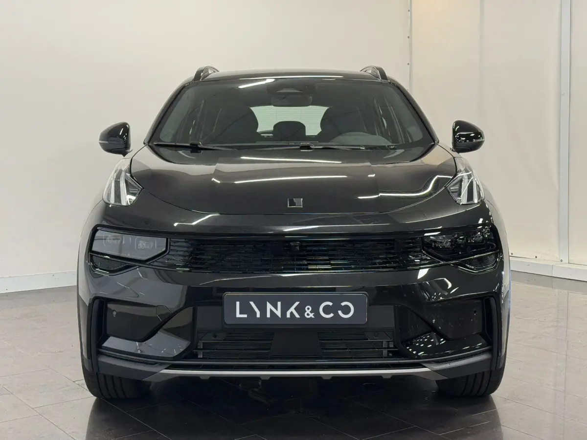 1.5 Core | Achteruitrijcamera | Alarmsysteem | Apple Carplay/Android Auto|telefoonintegratie premium