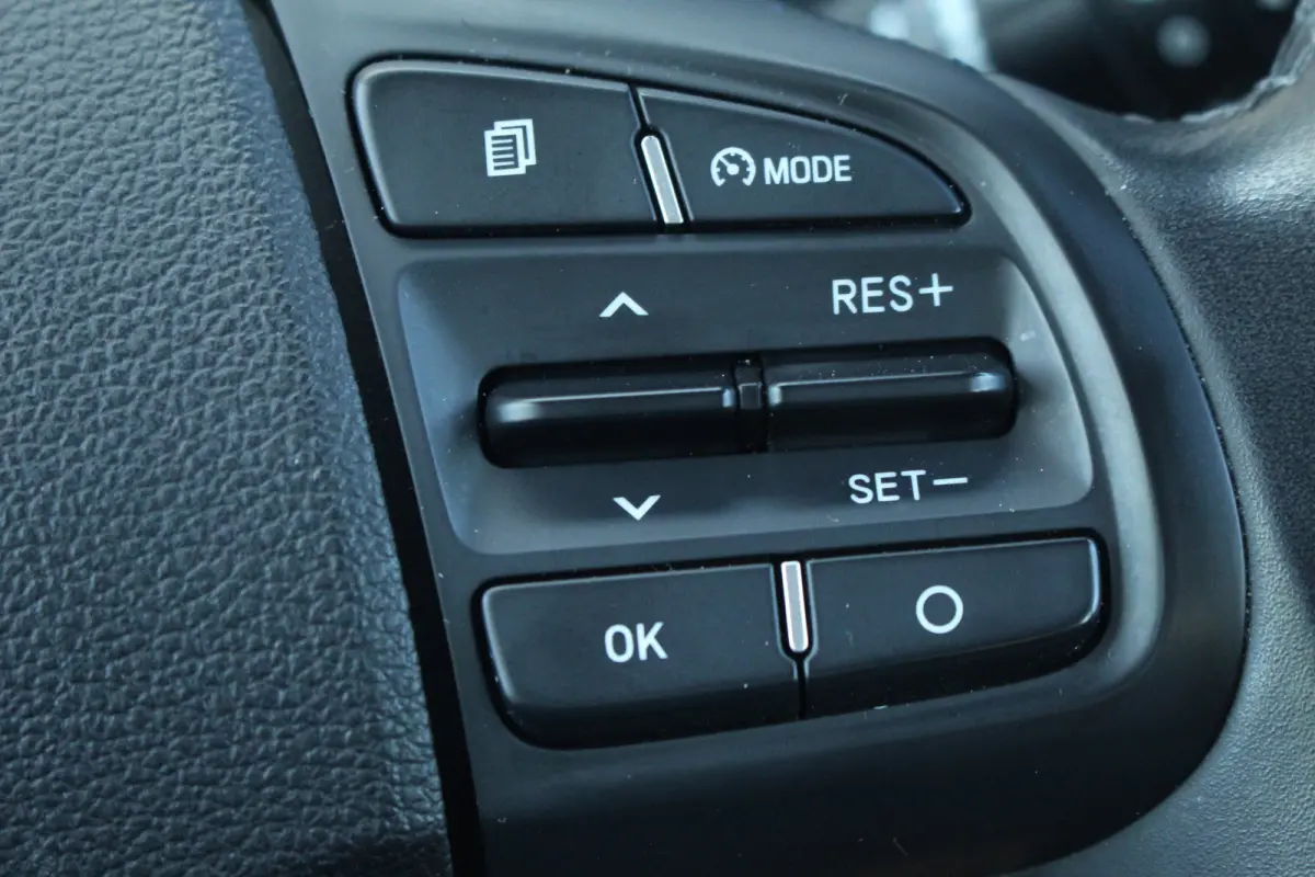 1.0 Comfort | Airco | Cruise C. | CarPlay | Elec. pakket | Airco | Cruise C. | CarPlay | Elec. pakket |