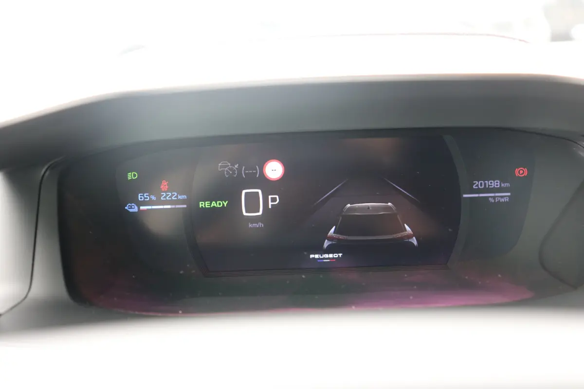 EV GT Avantage 54 kWh | Navi | Camera V+A | Ad. cruise | Keyless | DAB | LMV 17"|