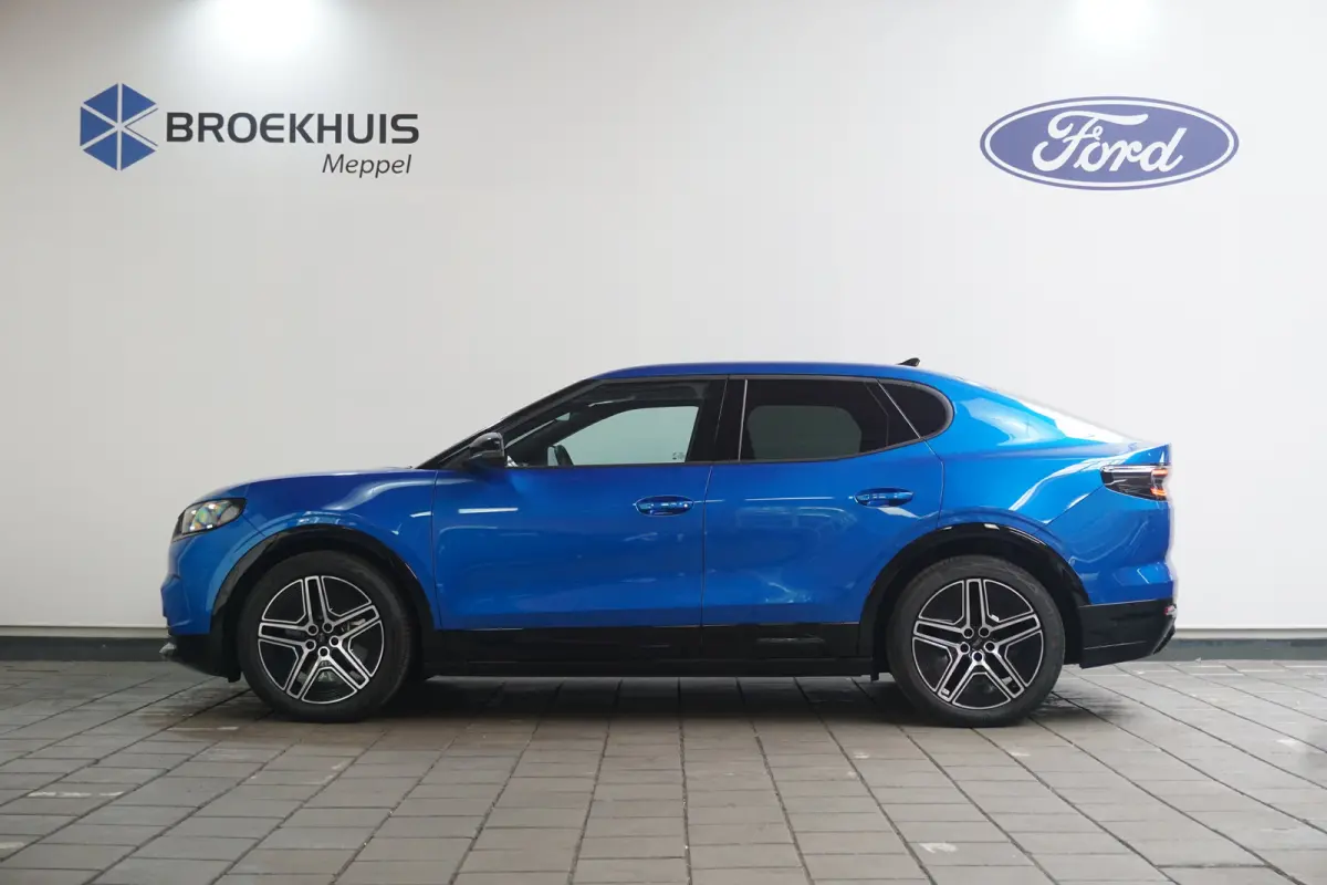 Premium Extended Range RWD 77 kWh | 100% SoH | Achteruitrijcamera | Adaptive cruise | Cruise control adaptief met Stop&Go
