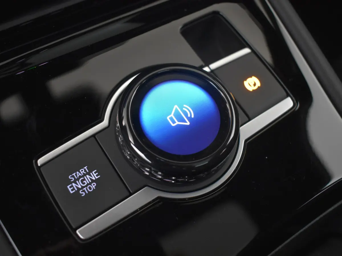 1.5 eHybrid Black Edition 272Pk DSG/AUTO | Pano Dak | Leder l Elektr. Stoel incl Memory l SOH 98% | Harman Kardon | 360gr Camera | Trekhaak elektr. | IQ Light | Navigatie | Keyless | Stoel/s