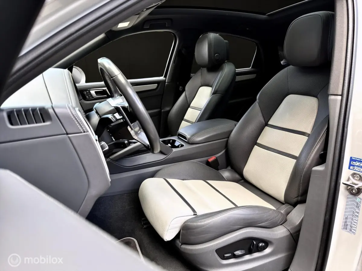 3.0 E-Hybrid |Pano|Sportchrono|Massage