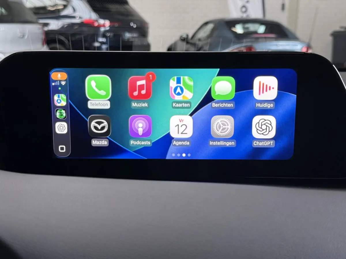 2.0 e-SkyActiv-G M Hybrid 122 Homura | CARPLAY | CAMERA | HUD