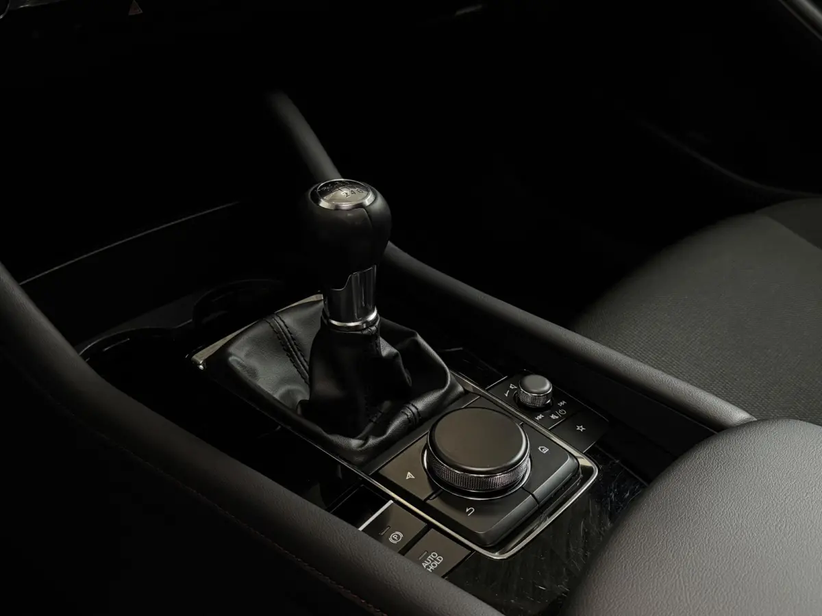 2.0 e-SkyActiv-G M Hybrid 122 Homura | CARPLAY | CAMERA | HUD