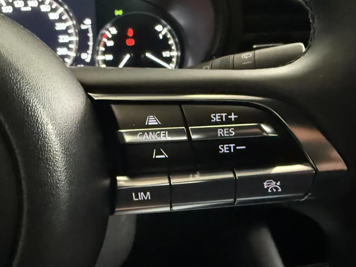 2.0 e-SkyActiv-G M Hybrid 122 Homura | CARPLAY | CAMERA | HUD