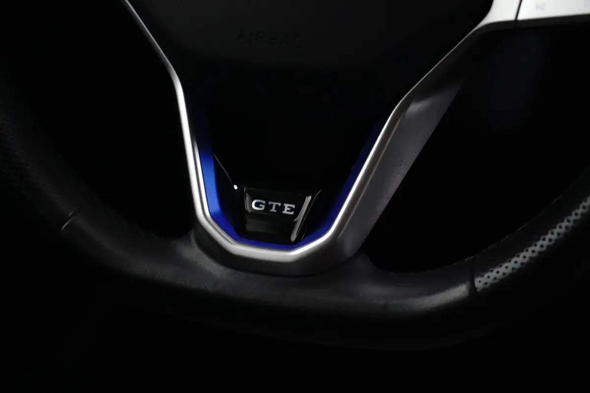 1.4 218PK eHybrid GTE PHEV | NAVIGATIE | ELEKTR. A. KLEP | CAMERA | MATRIX LED