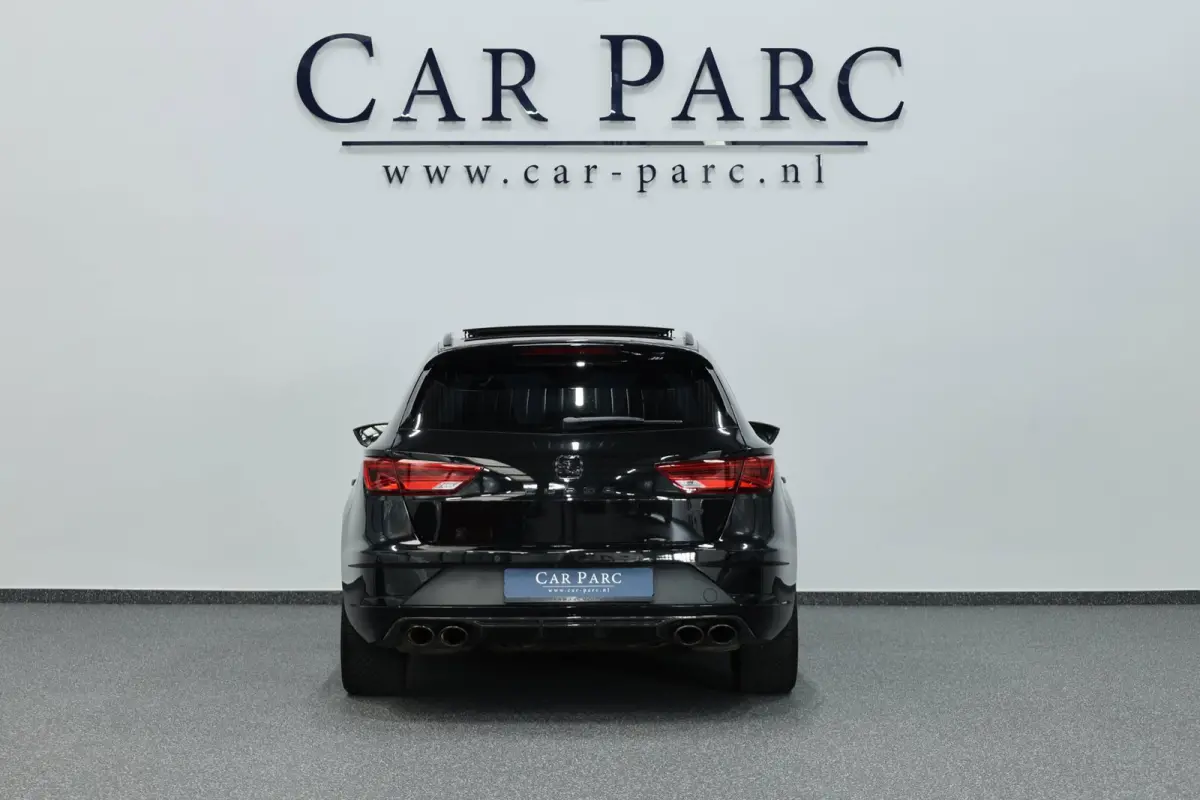 2.0 TSI 4DRIVE CUPRA R 300+PK LED/CARBON/VIRTUAL/SFEER/PANO/ALCANTARA+S.VERWARMING/19" LMV/CAM/ACC/12 MND GARANTIE!