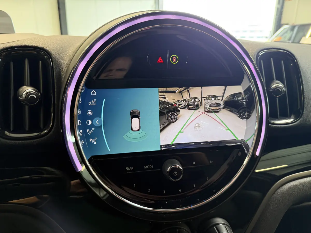 2.0 Cooper SE ALL4 Leder/Apple/Camera