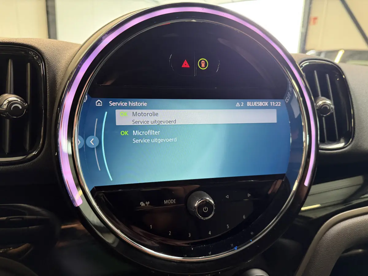 2.0 Cooper SE ALL4 Leder/Apple/Camera