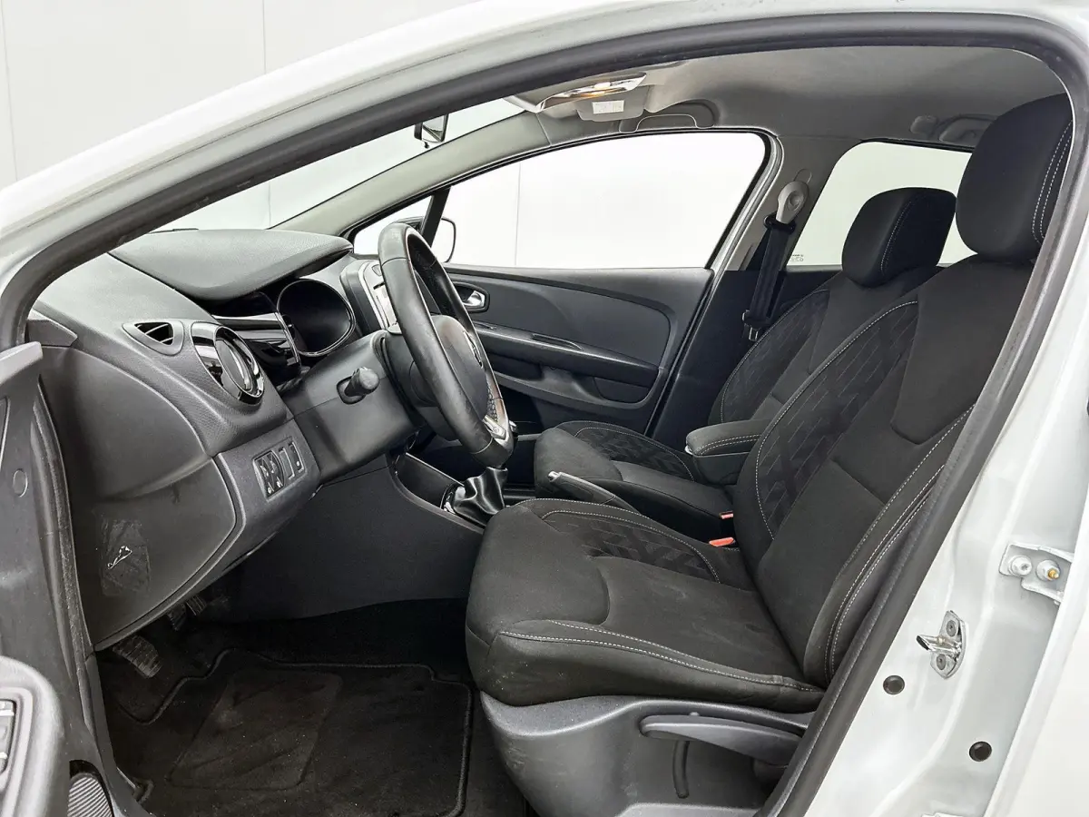 0.9 TCe Limited | Airconditioning | Cruise Control | Parkeersensoren |