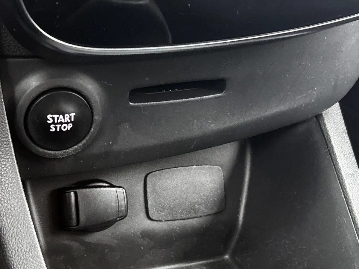 0.9 TCe Limited | Airconditioning | Cruise Control | Parkeersensoren |