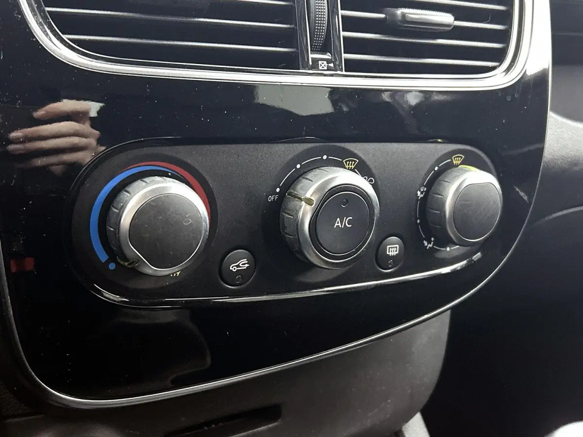 0.9 TCe Limited | Airconditioning | Cruise Control | Parkeersensoren |